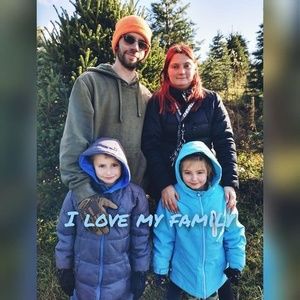 Meet your Posher, Corrina